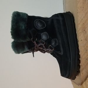 Timberlands waterproof boots sz 6